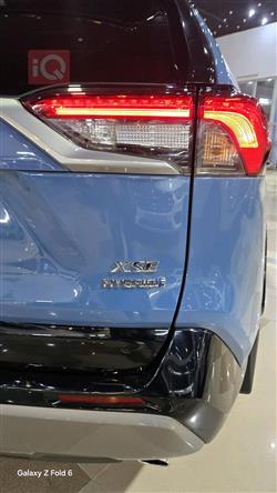 تۆیۆتا ڕاڤ 4